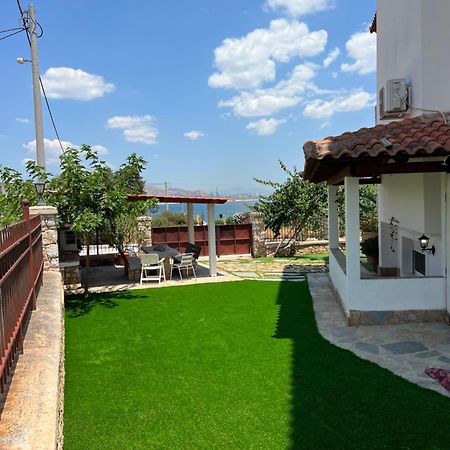 Apartment In Salamina With Garden & Sea View Selinia Extérieur photo