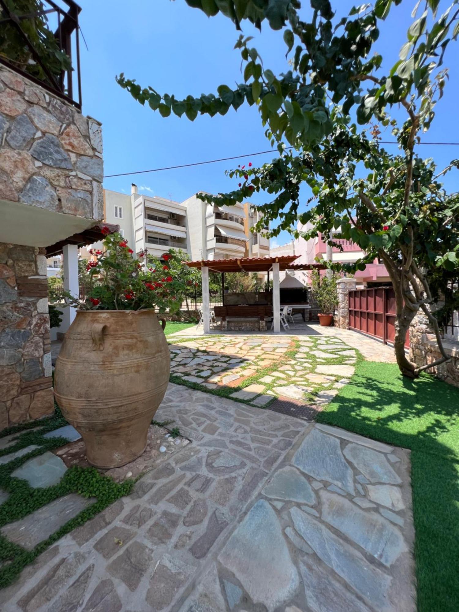 Apartment In Salamina With Garden & Sea View Selinia Extérieur photo